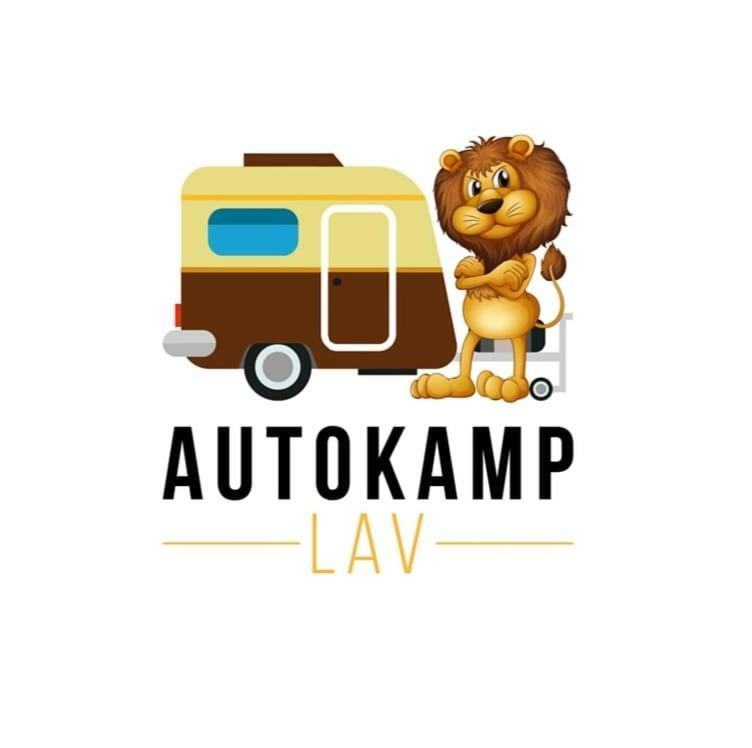 Auto Kamp Lav Hotel คูเลนวาคูฟ ภายนอก รูปภาพ